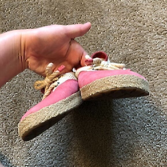 UGG Catrin Crochet Slip Ons Coral Red Pink Beige Espadrille LEATHER Flats US 8 - Picture 6 of 13